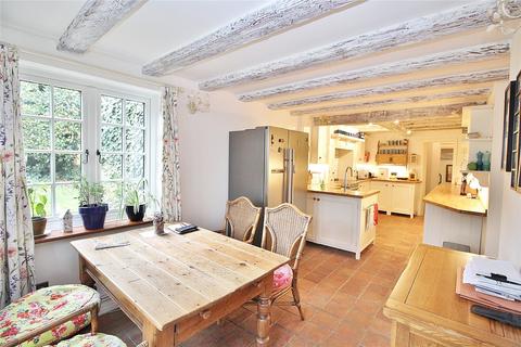 Pomegranate Cottage, 4 School Hill, Findon, Worthing, BN14 0TR
