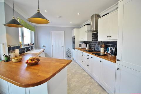 4 bedroom detached house for sale, Cissbury Gardens, Findon Valley, West Sussex, BN14