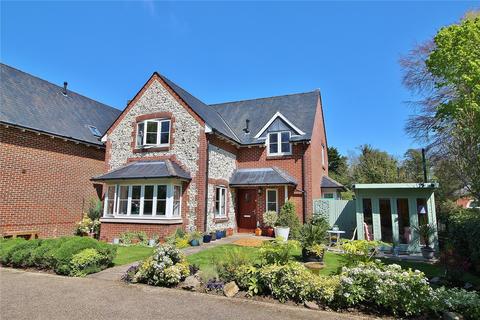 4 bedroom detached house for sale, Fairway Close, Worthing, West Sussex, BN14