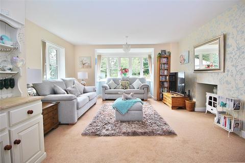 4 bedroom detached house for sale, Fairway Close, Worthing, West Sussex, BN14