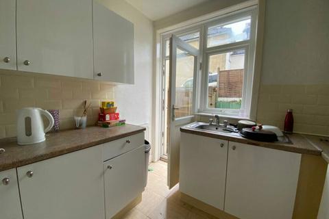 27a Cranmer Road, Bournemouth, BH9 1JU