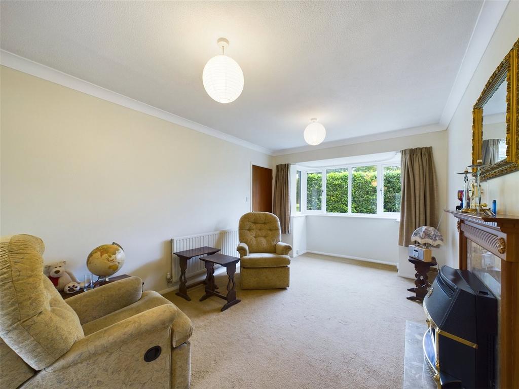 Hampton Place, Churchdown... 3 bed detached house for sale £310,000