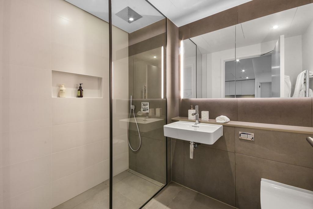 KOA - 2 bed show home (13).jpg
