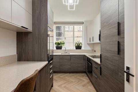 2 bedroom apartment for sale - Lowndes Square, Knightsbridge, London, SW1X