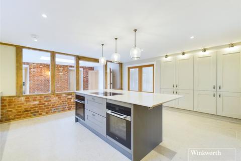 undefined, Islandstone Lane, Hurst, Reading, Berkshire, RG10