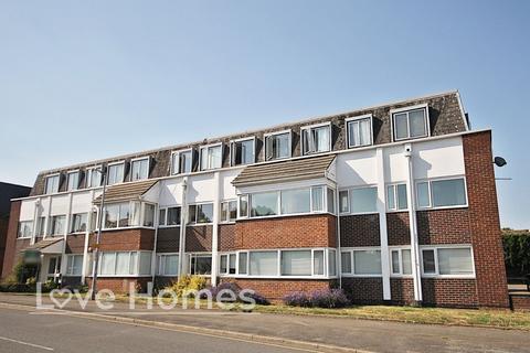 2 bedroom apartment for sale, Dukes Court, Flitwick