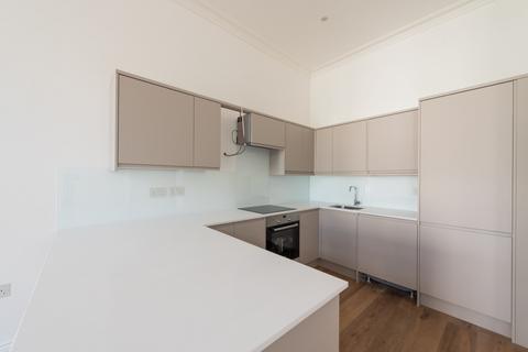 1 bedroom apartment to rent, Haverstock Hill, London, NW3