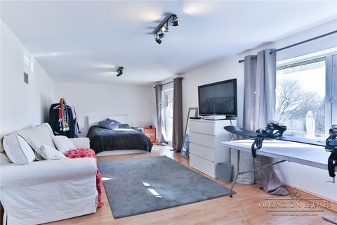 23 Lower Port View, Saltash, PL12 4BY