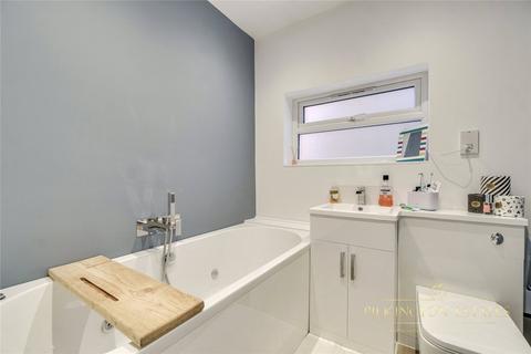 11 Compton Knoll Close, Plymouth, PL3 5HS