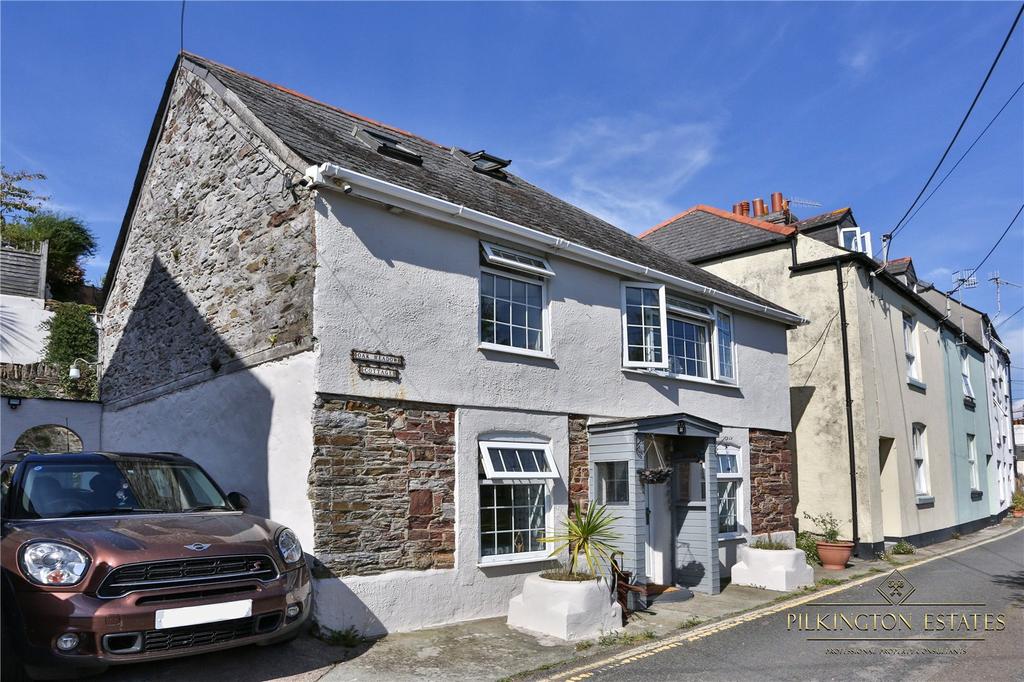 Millbrook, Torpoint PL10 3 bed detached house for sale £325,000