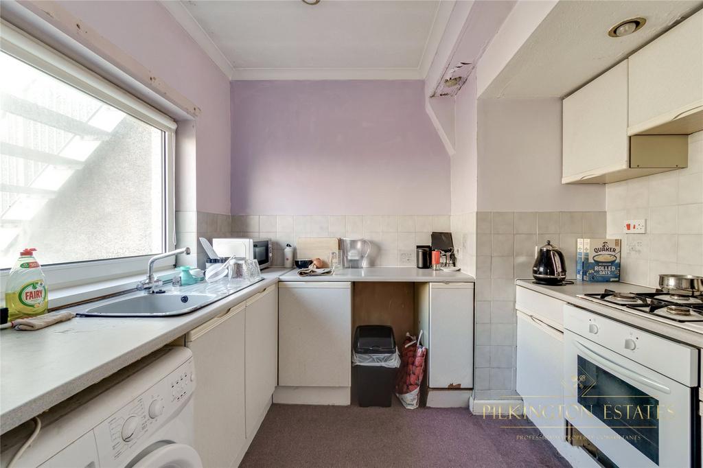 Plymouth, Devon PL3 1 bed apartment for sale £120,000
