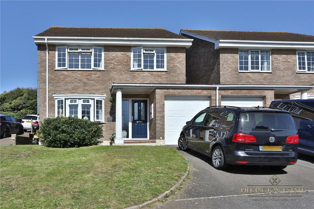 Millbrook, Torpoint PL10 4 bed detached house for sale £400,000