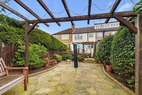 213 Wickham Chase, West Wickham, BR4 0BJ