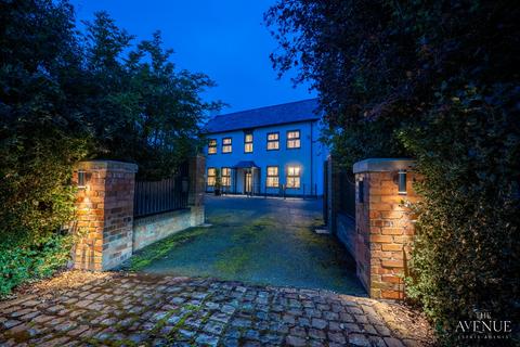 6 bedroom detached house for sale, Bulls Lane, Wishaw, Sutton Coldfield, West Midlands, B76