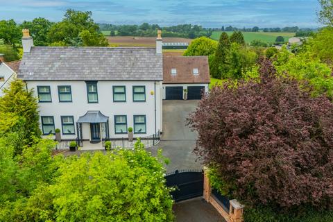 6 bedroom detached house for sale, Stoneyfields, Bulls Lane, Sutton Coldfield, B76 9QN