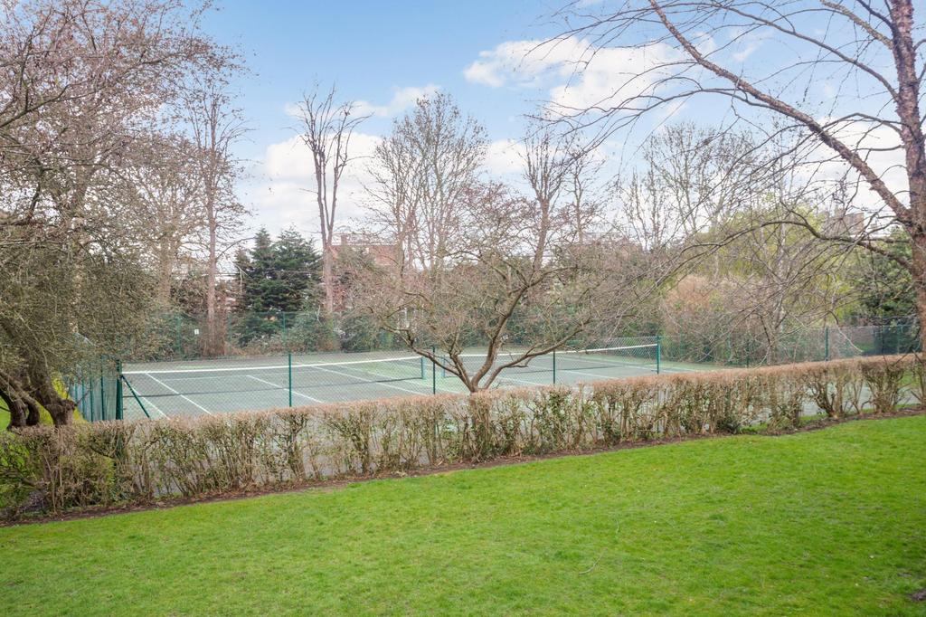 Tennis Courts