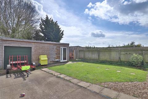 undefined, Denham Corner, Denham, Eye