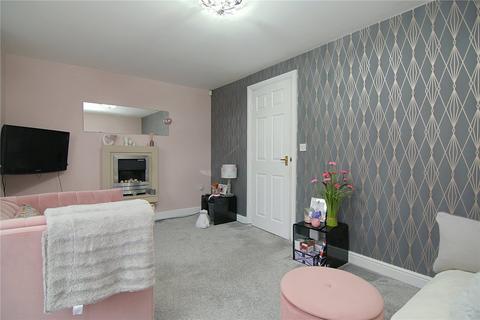3 bedroom semi-detached house for sale, Berkeley Close, Eccleshill, Bradford, BD2