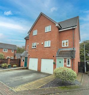 3 Berkeley Close, Eccleshill, Bradford, BD2 3DR