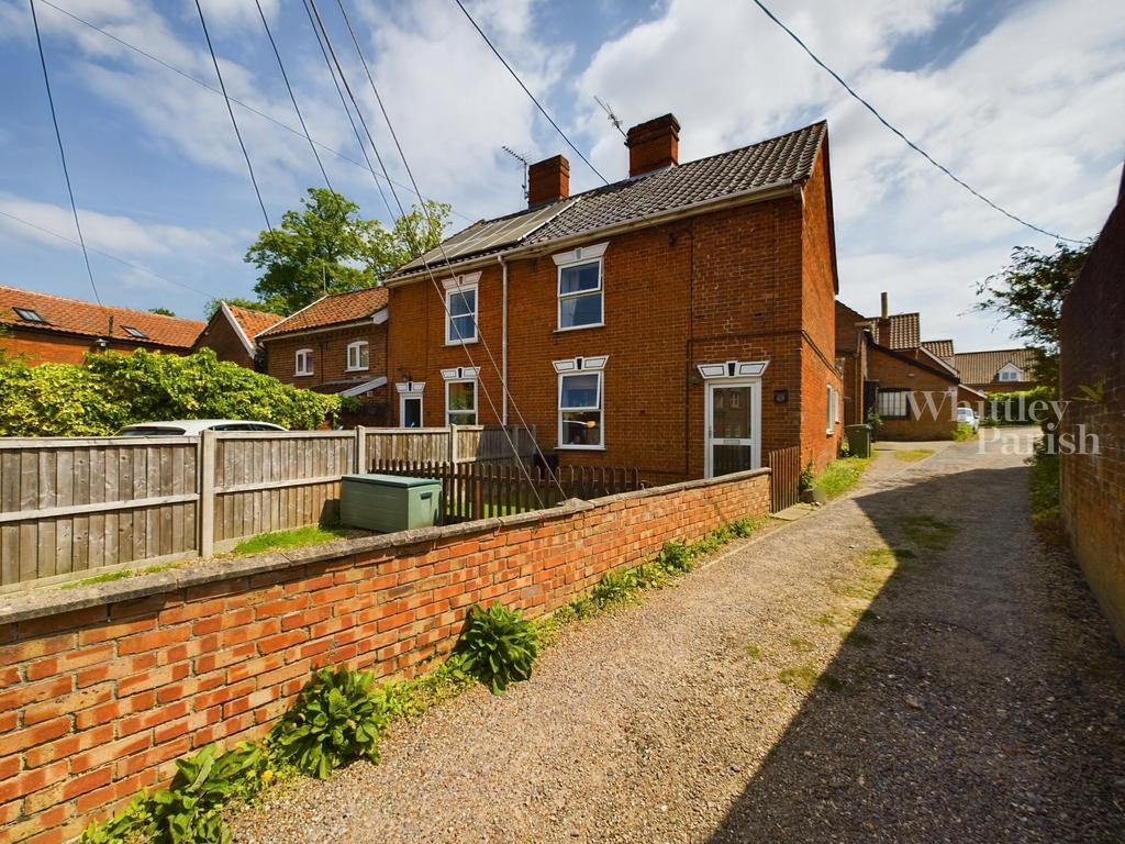Old Police Station Yard, Harleston 3 bed semidetached house for sale