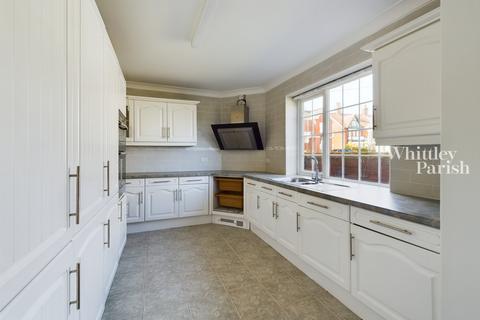 6 Station Road, Harleston, IP20 9ES