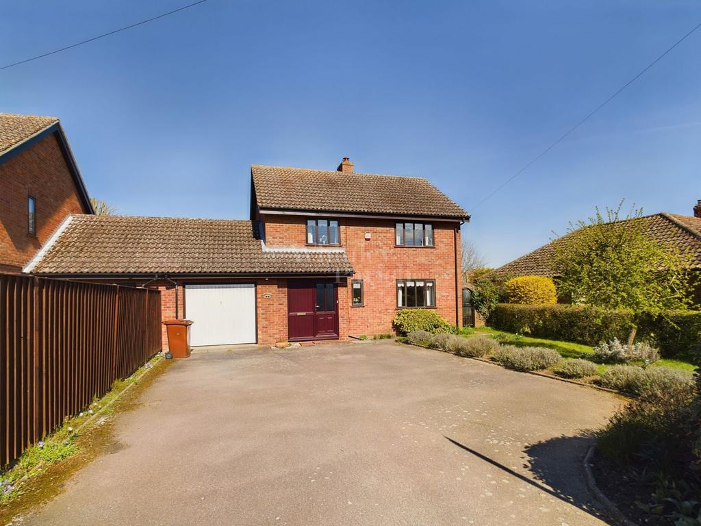 Upper Rose Lane, Palgrave, Diss 3 bed detached house for sale £350,000
