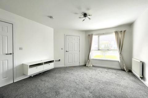 3 bedroom semi-detached house to rent, 106 Raploch Road, Stirling, FK8 1RS