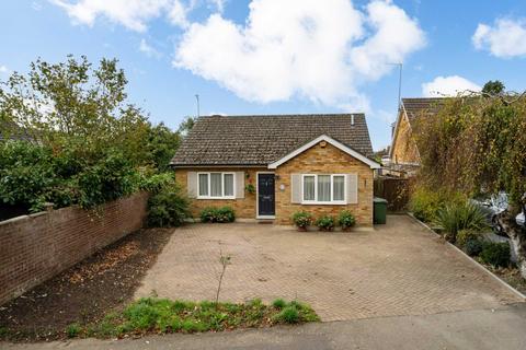 11 Newlyn Close, Bricket Wood, St Albans, AL2 3UP