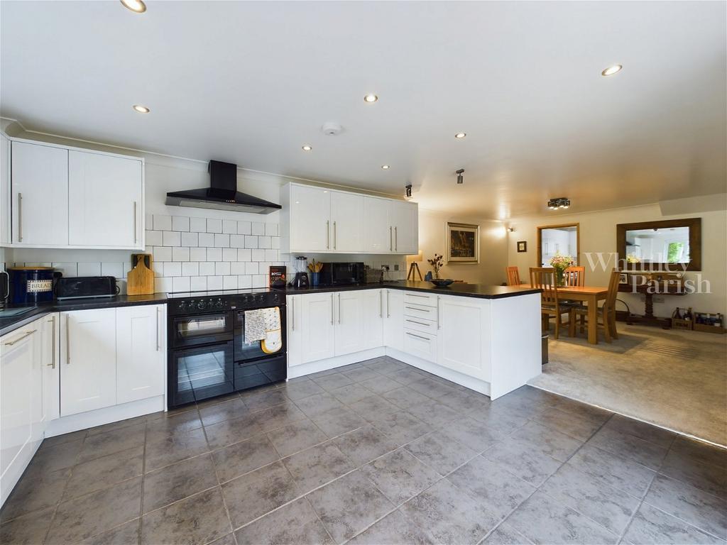 Brook Lane, Needham, Harleston 4 bed detached house for sale £450,000