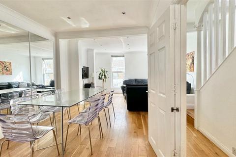 4 bedroom apartment to rent - London W1H