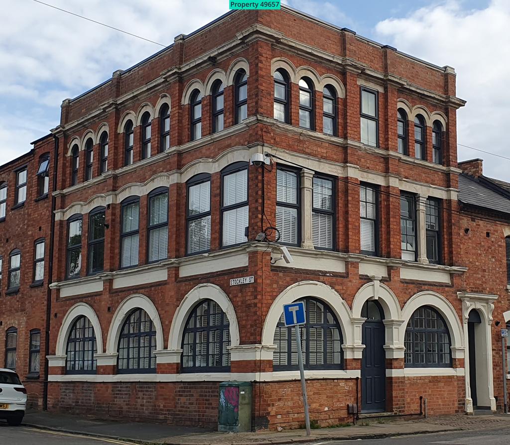 Hamilton House, 66 Palmerston Road, Northampton, NN1 5EZ 2 bed ground floor flat £995 pcm (£