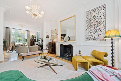 4 bedroom detached house to rent, Palace Gardens Terrace, Kensington, London, W8