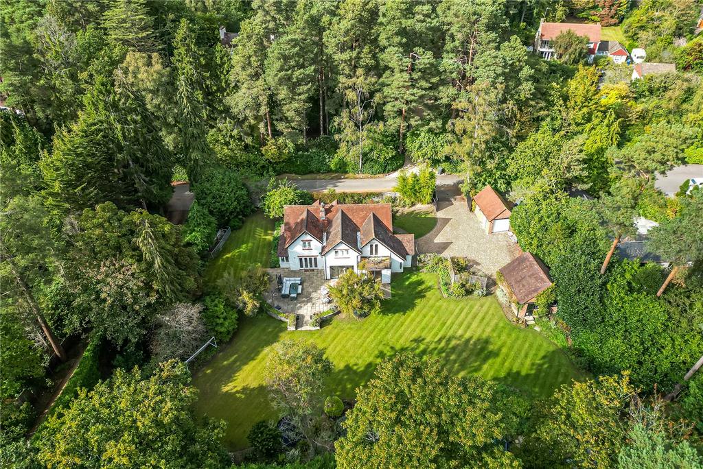 Clumps Road, Lower Bourne, Farnham, GU10 4 bed detached house £1,750,000