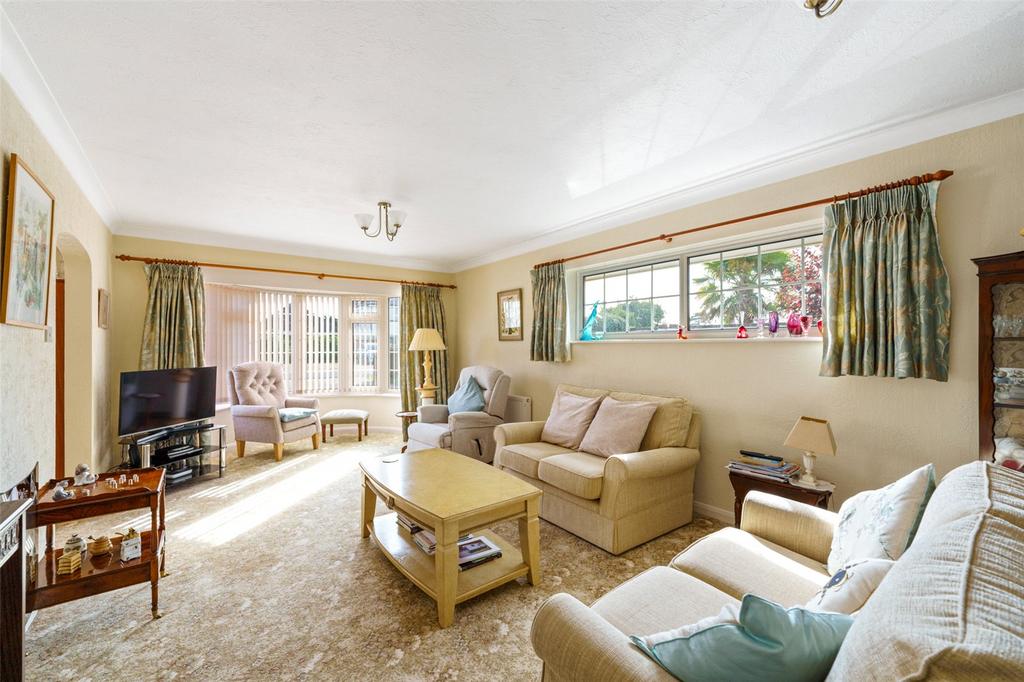 Beehive Lane, Ferring, Worthing, West... 3 bed bungalow £695,000
