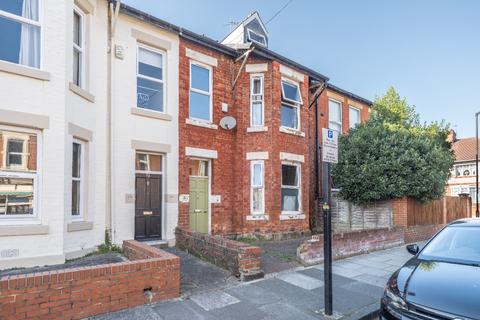 8 bedroom terraced house to rent, Manor House Road, Newcastle Upon Tyne NE2