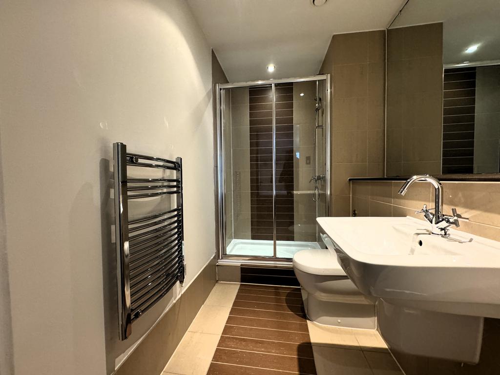 Ensuite
