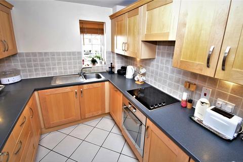 1 bedroom apartment to rent, Hook RG27