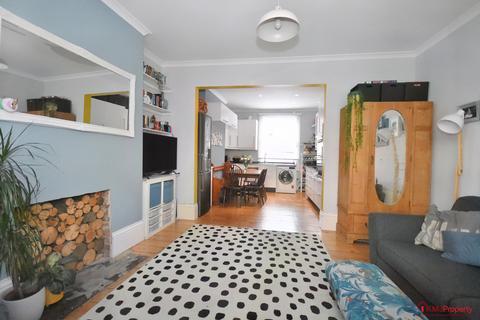 2 bedroom maisonette for sale, Lime Hill Road, Tunbridge Wells, Kent