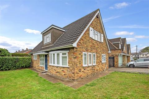 3 bedroom detached house for sale, Rayleigh Road, Hutton, Brentwood, Essex, CM13