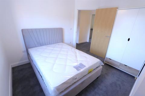 2 bedroom apartment to rent, Denmark Road, Manchester, M15