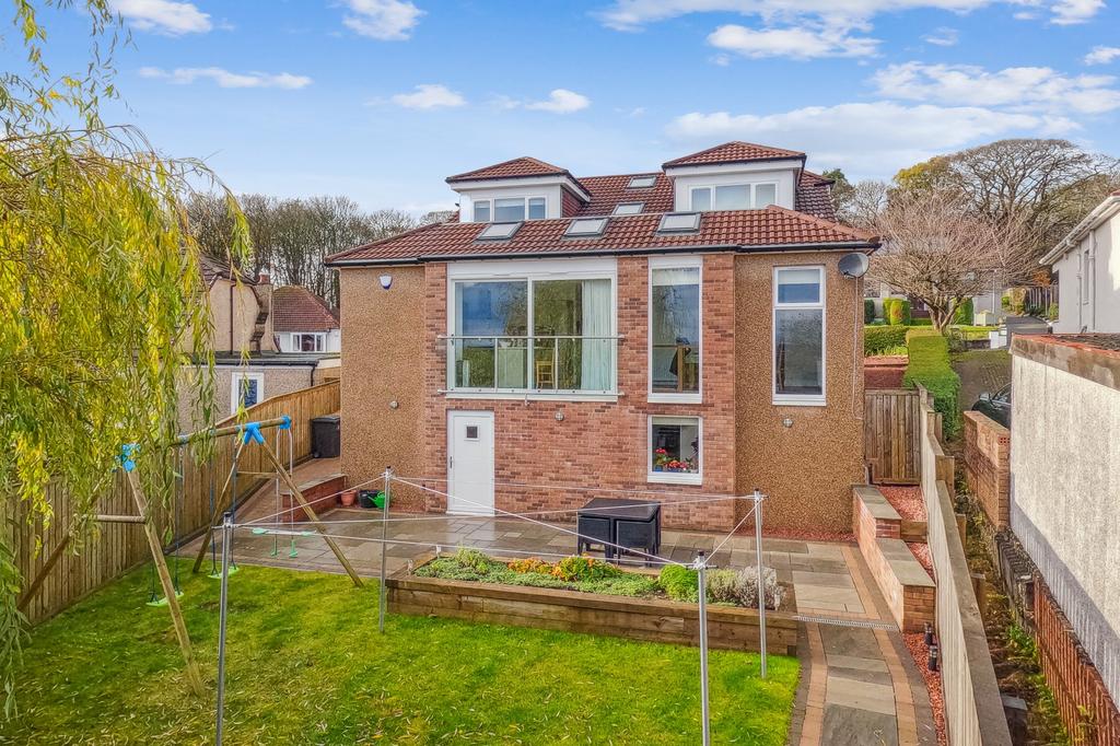 Ravelston Road, Bearsden, East Dunbartonshire, G61 1AZ 5 bed detached