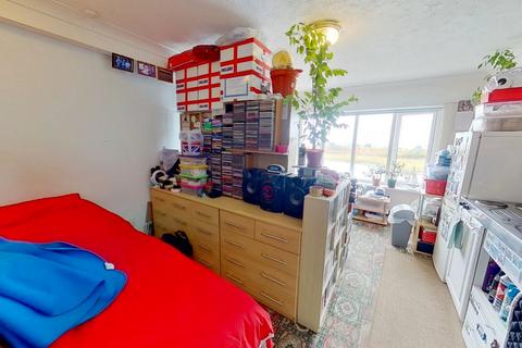 Studio for sale, Diamond Waters, 216-218 Brighton Road, Lancing, West Sussex, BN15