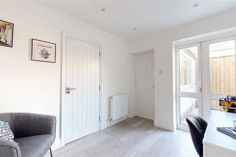 18 Lancing Park, Lancing, BN15 8RE