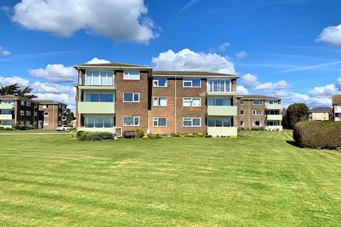 2 bedroom flat for sale, The Martlets, Rustington, Littlehampton, West Sussex, BN16