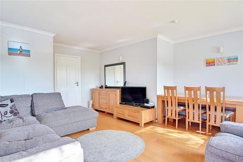 2 bedroom flat for sale - Herne Court, Station Road, Rustington, Littlehampton, BN16
