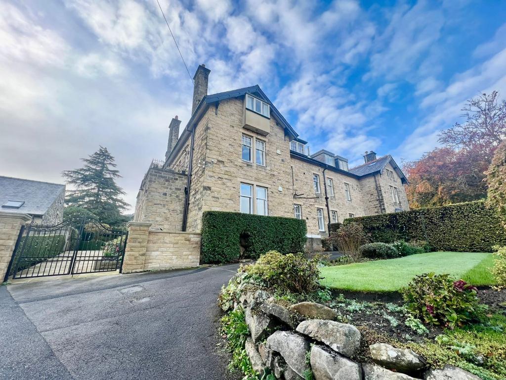 Kings Road, Ilkley, West Yorkshire, LS29 3 bed flat to rent £1,850 pcm (£427 pw)