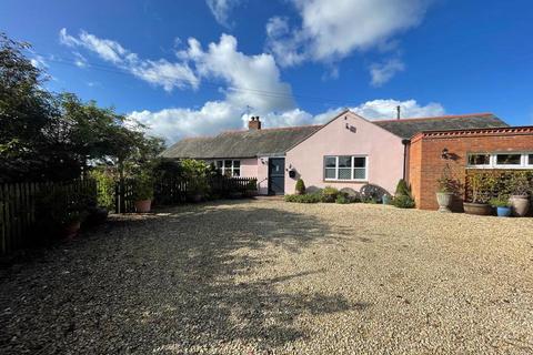 4 bedroom detached bungalow for sale, Greenfields, Lime Street, Gloucester, Gloucestershire
