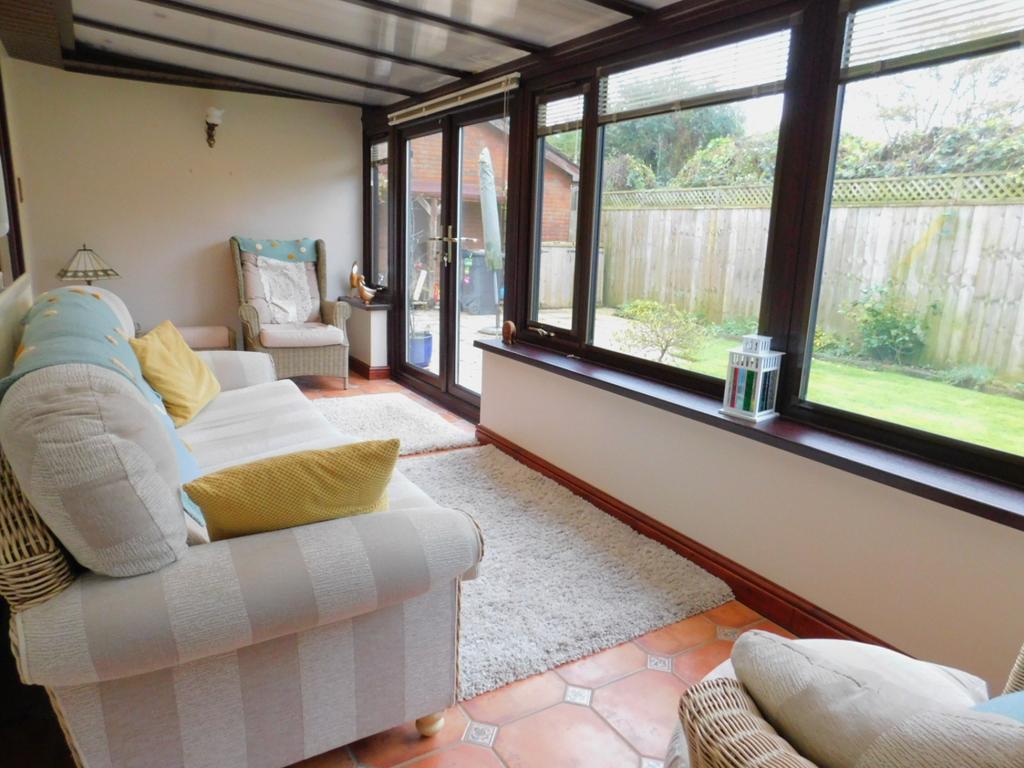 10 Atkinson grove (22)