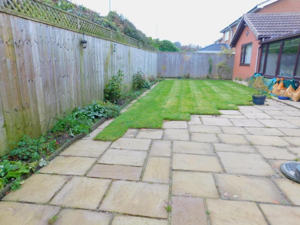 10 Atkinson grove (24)
