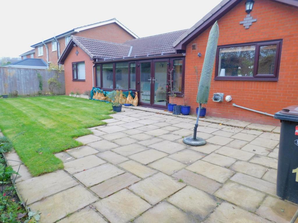 10 Atkinson grove (25)